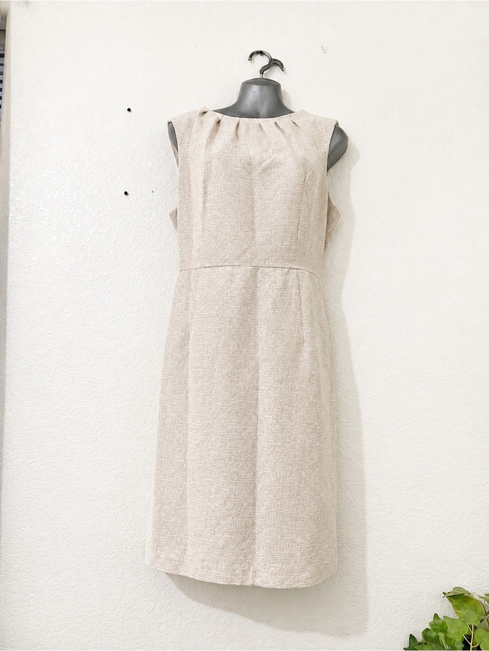 Liz Claiborne Sleeveless Cream Midi Sheath Dress